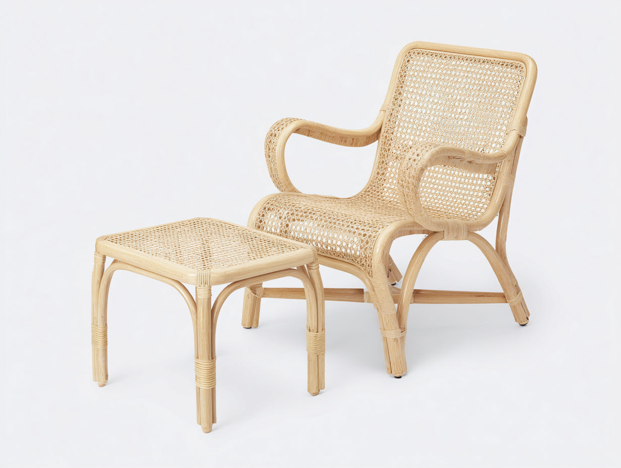 Polyrattan Gartensessel mit Fußhocker - Naturfarbenes Geflecht - ca. 76 x 70 x 91 cm - Retro Design für Terrasse Wintergarten und Garten
